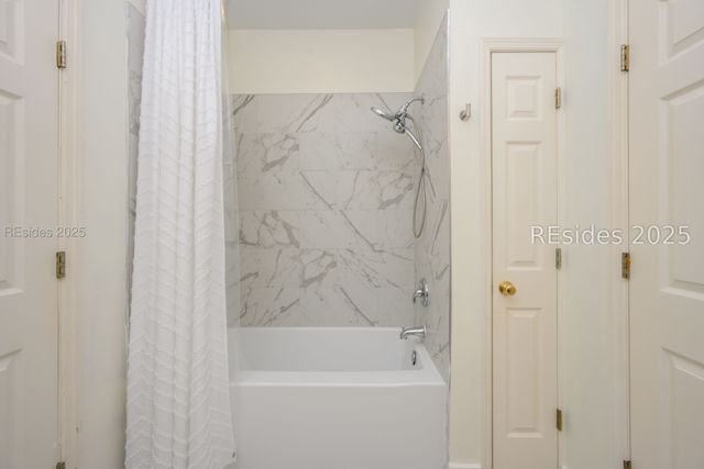 3 Cassina Ln, Hilton Head Island, SC 29928