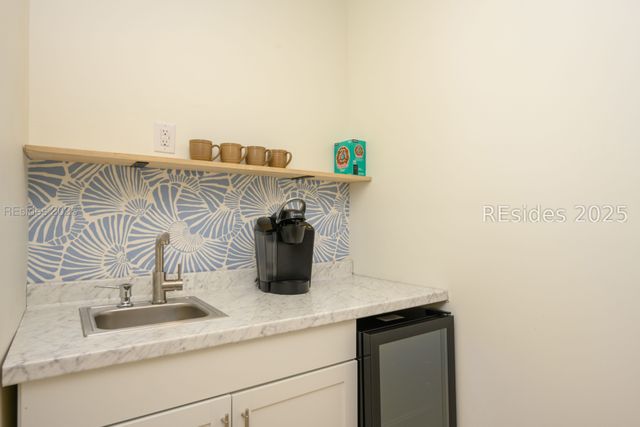 3 Cassina Ln, Hilton Head Island, SC 29928