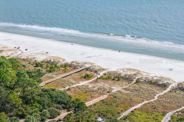 3 Cassina Ln, Hilton Head Island, SC 29928