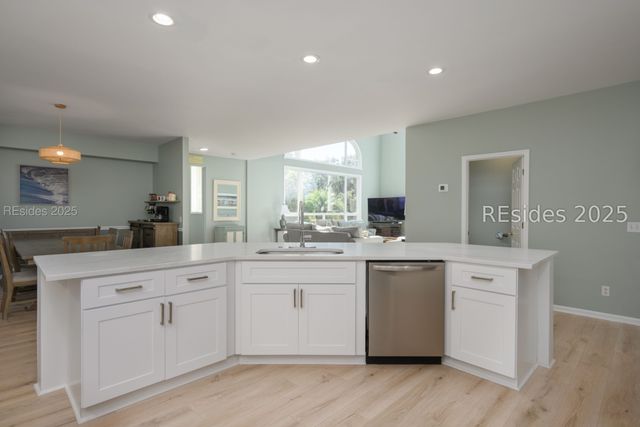 3 Cassina Ln, Hilton Head Island, SC 29928