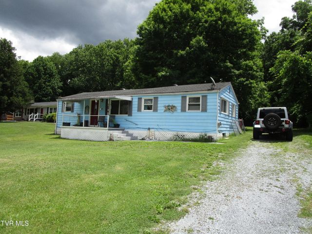1818 West Lakeview Drive, Johnson City, TN 37601