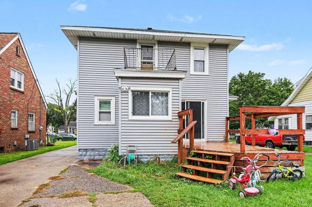 120 Lemyra Street Se, City Of Wyoming, MI 49548