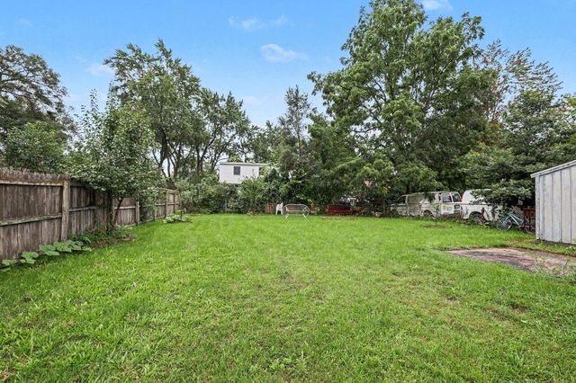 120 Lemyra Street Se, City Of Wyoming, MI 49548