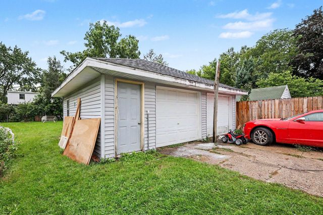 120 Lemyra Street Se, City Of Wyoming, MI 49548