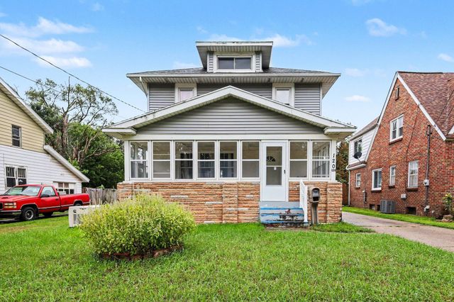 120 Lemyra Street Se, City Of Wyoming, MI 49548