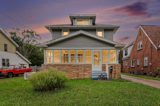 120 Lemyra Street Se, City Of Wyoming, MI 49548