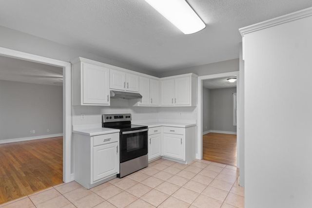 3499 S Ola Road, Locust Grove, GA 30248