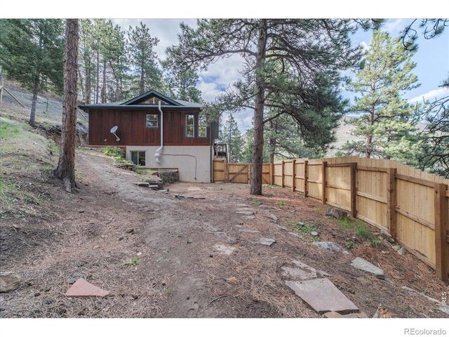 101 Spruce Street, Jamestown, CO 80455