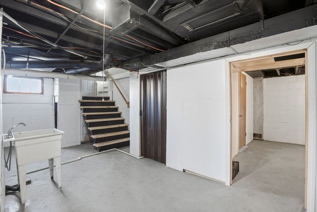 1117 19 Avenue, Rock Island, IL 61201