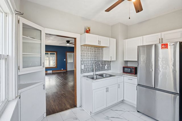 1117 19 Avenue, Rock Island, IL 61201