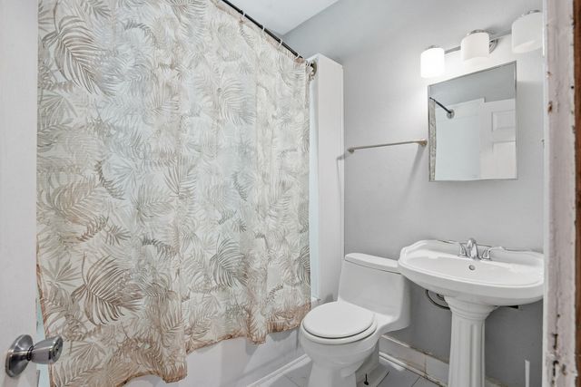 1117 19 Avenue, Rock Island, IL 61201