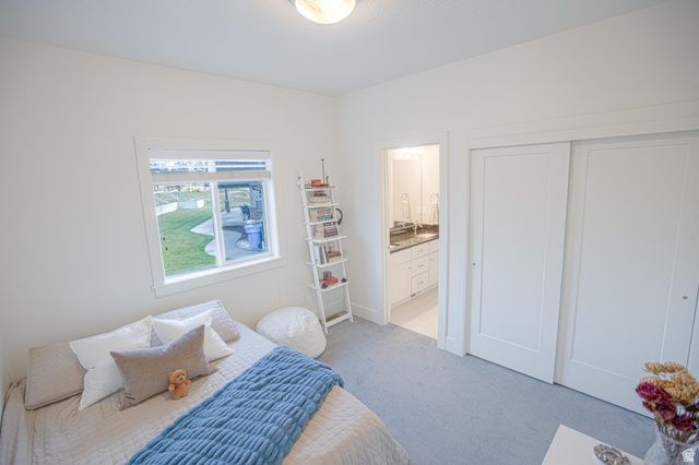 1370 N CEDAR HOLLOW BLVD, Lehi, UT 84043