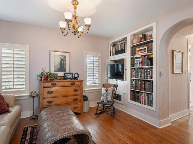 900 NW 14th Street, Oklahoma City, OK 73106