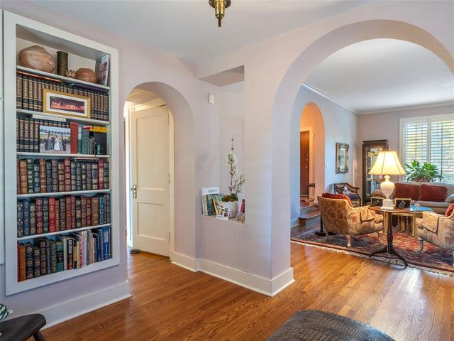 900 NW 14th Street, Oklahoma City, OK 73106