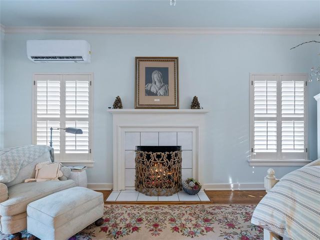 900 NW 14th Street, Oklahoma City, OK 73106