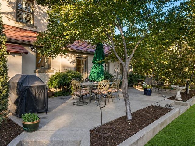 900 NW 14th Street, Oklahoma City, OK 73106