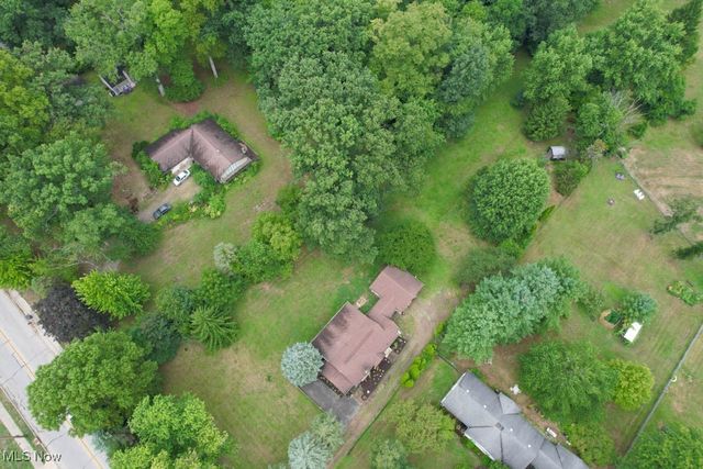 901 E Robinson Avenue, Barberton, OH 44203