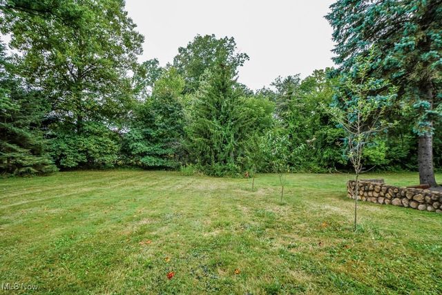 901 E Robinson Avenue, Barberton, OH 44203