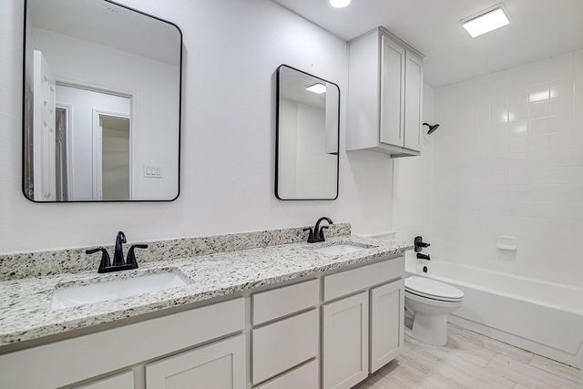 715 Pheasant Run, Burleson, TX 76028