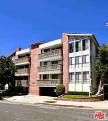 11805 Mayfield Avenue 306, Los Angeles, CA 90049