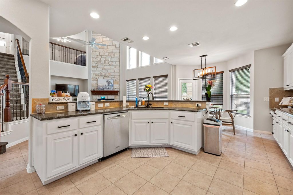 4131 Massey WAY, Round Rock, TX 78681