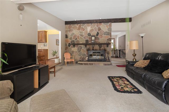 12155 Spencer Road, Brighton Township, MI 48380