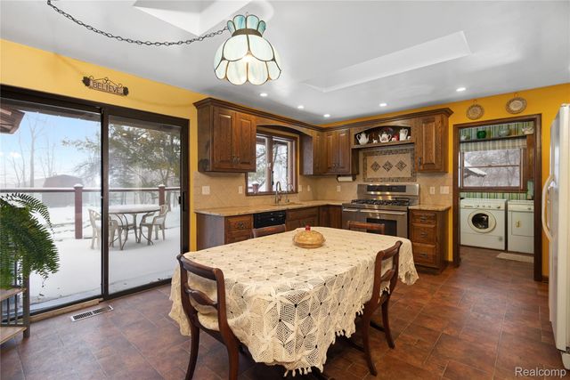 12155 Spencer Road, Brighton Township, MI 48380