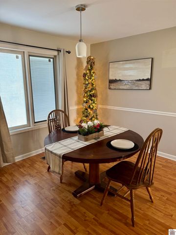 121 E 23rd Street, Benton, KY 42025