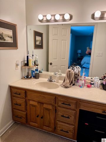 121 E 23rd Street, Benton, KY 42025