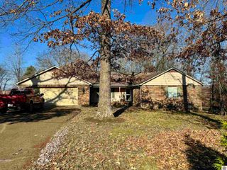 121 E 23rd Street, Benton, KY 42025