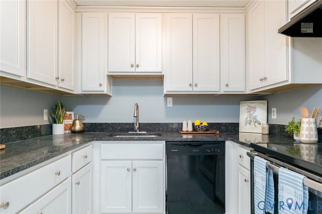 4616 Ayton Ct, Chesterfield, VA 23234