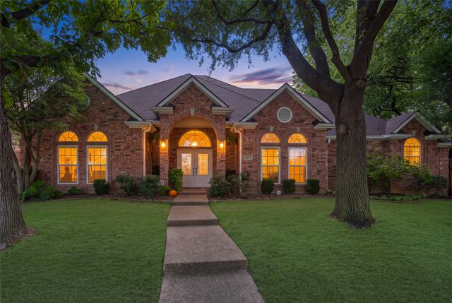 3117 Woodhollow Drive, Flower Mound, TX 75022