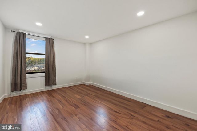 4600 DUKE ST #723, Alexandria, VA 22304