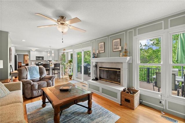 3014 NW 57th Terrace, Kansas City, MO 64151