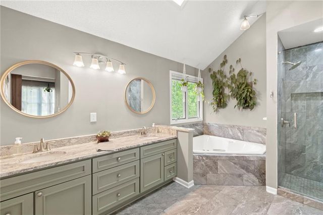 3014 NW 57th Terrace, Kansas City, MO 64151