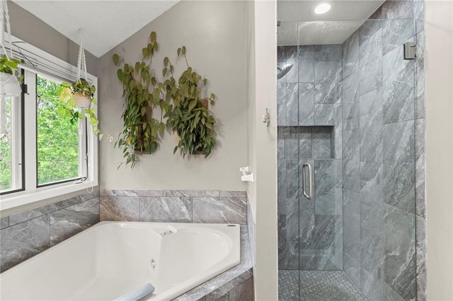3014 NW 57th Terrace, Kansas City, MO 64151