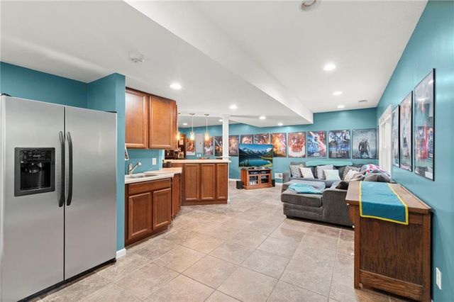 3014 NW 57th Terrace, Kansas City, MO 64151