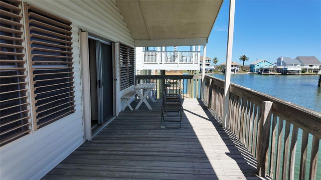 16533 Tampico Way, Galveston, TX 77554