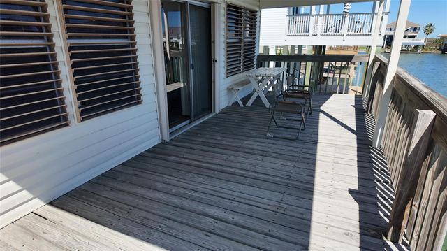 16533 Tampico Way, Galveston, TX 77554