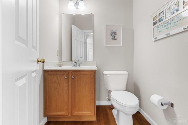 10712 Carolina Pines Drive, Harrison, OH 45030