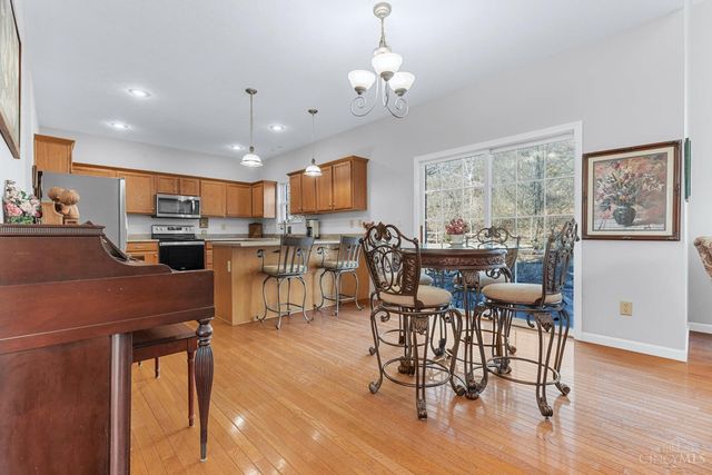 10712 Carolina Pines Drive, Harrison, OH 45030