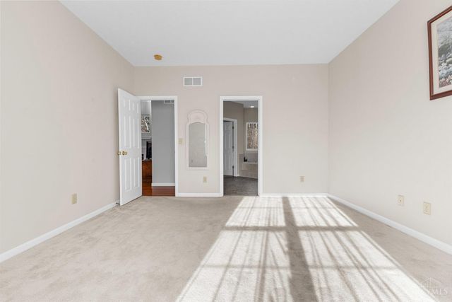 10712 Carolina Pines Drive, Harrison, OH 45030