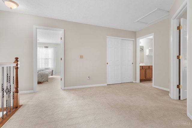 10712 Carolina Pines Drive, Harrison, OH 45030