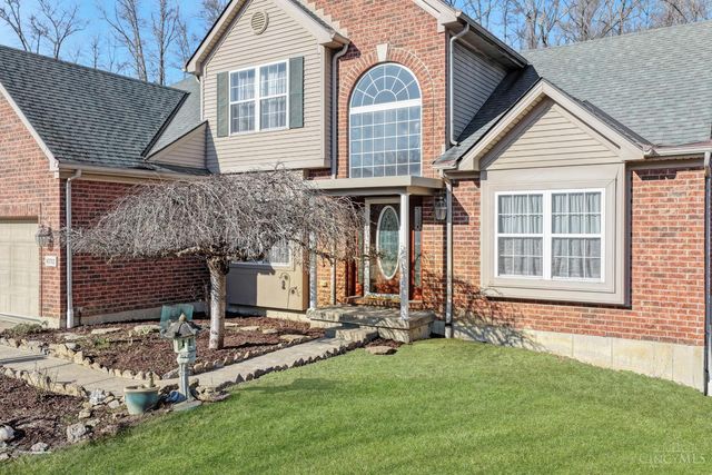 10712 Carolina Pines Drive, Harrison, OH 45030