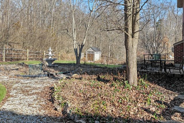 10712 Carolina Pines Drive, Harrison, OH 45030