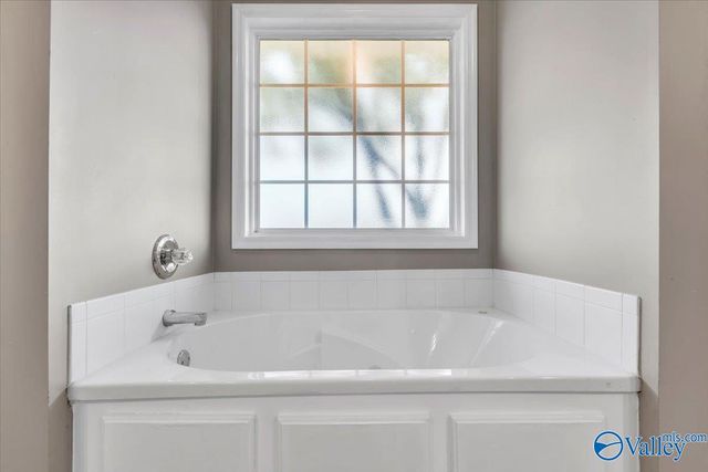 207 Steppe Court, Huntsville, AL 35811