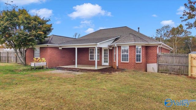207 Steppe Court, Huntsville, AL 35811