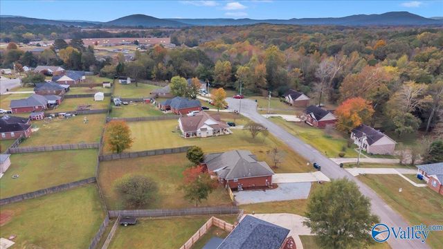 207 Steppe Court, Huntsville, AL 35811