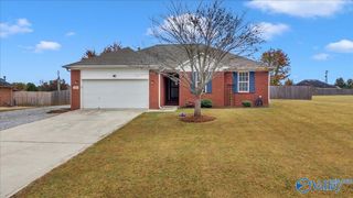 207 Steppe Court, Huntsville, AL 35811