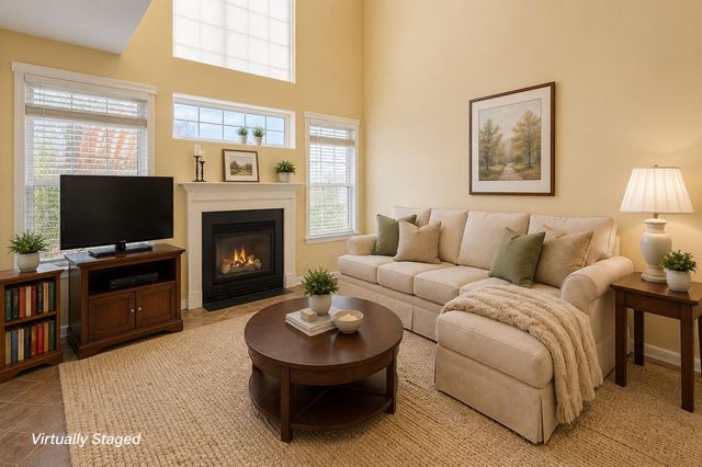 136 SUNNYHILL DR, Exton, PA 19341
